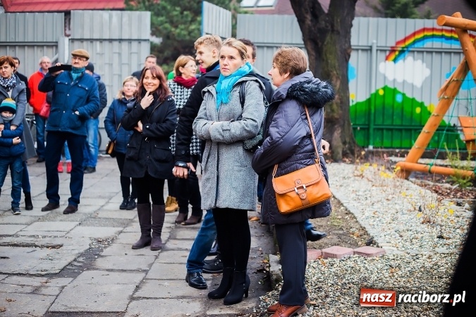 Zdjęcie w galerii na portalu naszraciborz.pl: Siedziba Stowarzyszenia Spektrum oficjalnie otwarta wiadomości z regionu