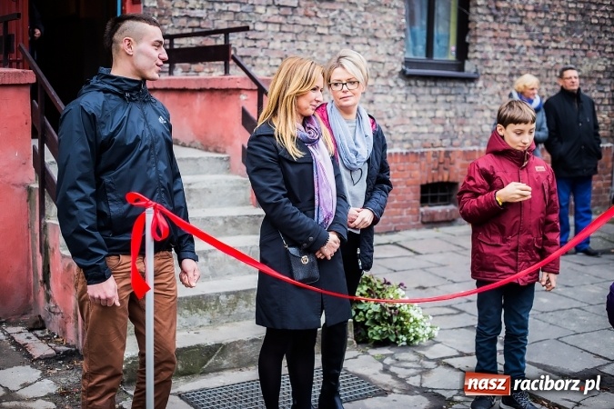 Zdjęcie w galerii na portalu naszraciborz.pl: Siedziba Stowarzyszenia Spektrum oficjalnie otwarta wiadomości z regionu