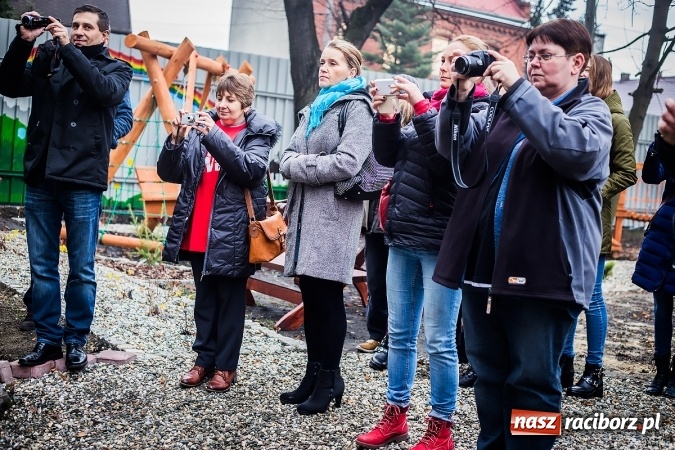 Zdjęcie w galerii na portalu naszraciborz.pl: Siedziba Stowarzyszenia Spektrum oficjalnie otwarta wiadomości z regionu