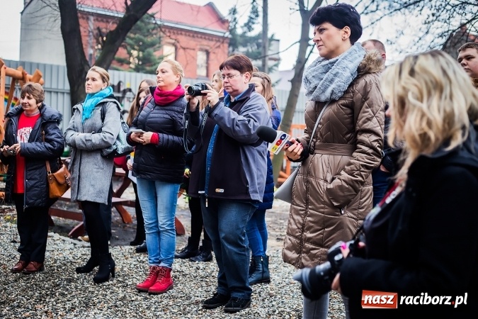 Zdjęcie w galerii na portalu naszraciborz.pl: Siedziba Stowarzyszenia Spektrum oficjalnie otwarta wiadomości z regionu