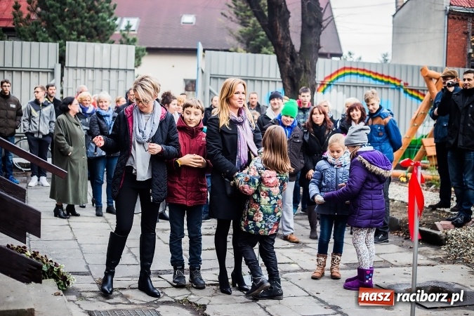Zdjęcie w galerii na portalu naszraciborz.pl: Siedziba Stowarzyszenia Spektrum oficjalnie otwarta wiadomości z regionu
