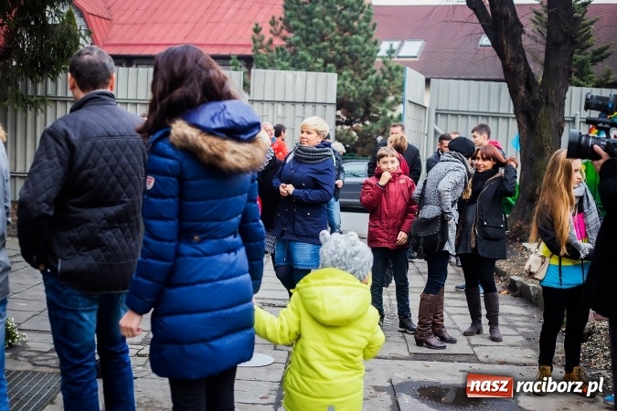 Zdjęcie w galerii na portalu naszraciborz.pl: Siedziba Stowarzyszenia Spektrum oficjalnie otwarta wiadomości z regionu