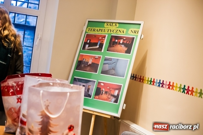 Zdjęcie w galerii na portalu naszraciborz.pl: Siedziba Stowarzyszenia Spektrum oficjalnie otwarta wiadomości z regionu