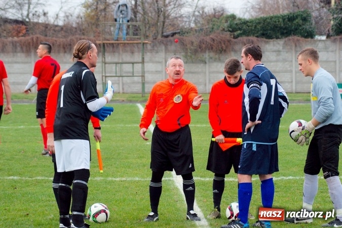 Zdjęcie w galerii na portalu naszraciborz.pl: Musioł strzelić musioł. Tworków wygrał po trudach wiadomości z regionu