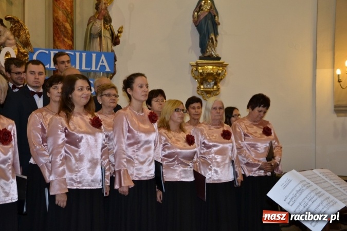 Zdjęcie w galerii na portalu naszraciborz.pl: Chór św. Anny z Krzyżanowic świętował jubileusz wiadomości z regionu