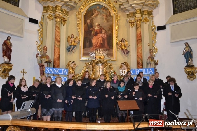 Zdjęcie w galerii na portalu naszraciborz.pl: Chór św. Anny z Krzyżanowic świętował jubileusz wiadomości z regionu