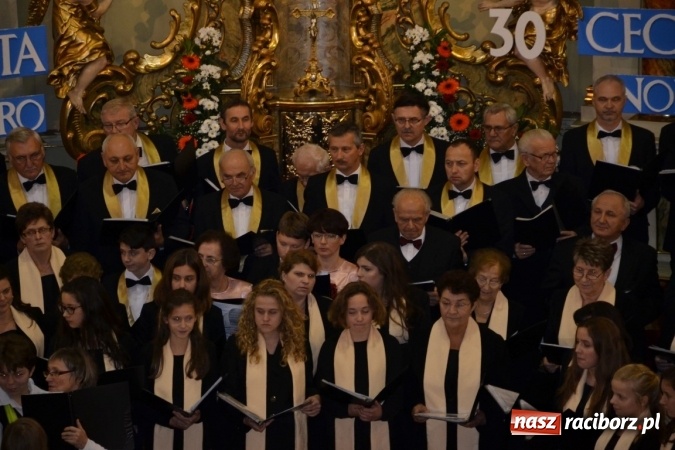 Zdjęcie w galerii na portalu naszraciborz.pl: Chór św. Anny z Krzyżanowic świętował jubileusz wiadomości z regionu