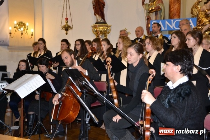 Zdjęcie w galerii na portalu naszraciborz.pl: Chór św. Anny z Krzyżanowic świętował jubileusz wiadomości z regionu