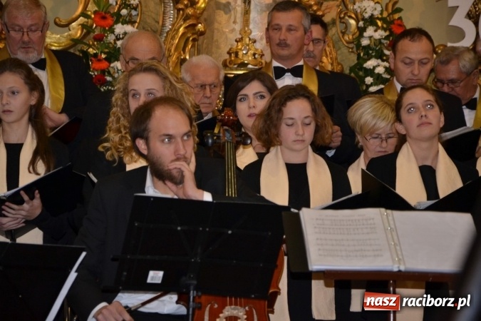 Zdjęcie w galerii na portalu naszraciborz.pl: Chór św. Anny z Krzyżanowic świętował jubileusz wiadomości z regionu