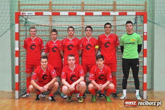 Zdjęcie w galerii na portalu naszraciborz.pl: Harpagany pokonały Mat-Bruk po zaciętym meczu wiadomości z regionu