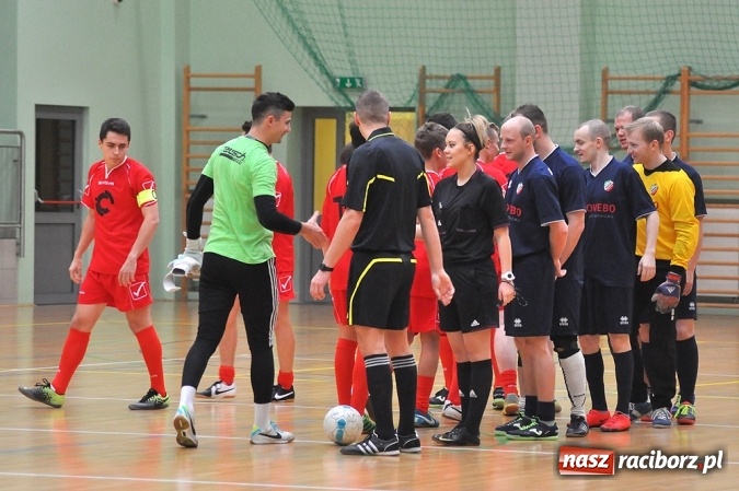 Zdjęcie w galerii na portalu naszraciborz.pl: Harpagany pokonały Mat-Bruk po zaciętym meczu wiadomości z regionu