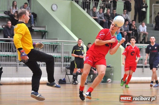 Zdjęcie w galerii na portalu naszraciborz.pl: Harpagany pokonały Mat-Bruk po zaciętym meczu wiadomości z regionu