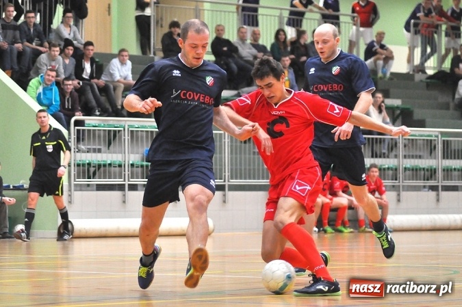 Zdjęcie w galerii na portalu naszraciborz.pl: Harpagany pokonały Mat-Bruk po zaciętym meczu wiadomości z regionu