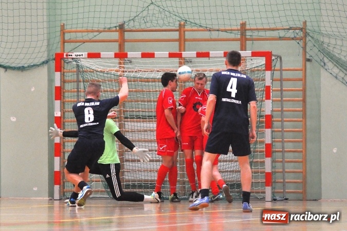 Zdjęcie w galerii na portalu naszraciborz.pl: Harpagany pokonały Mat-Bruk po zaciętym meczu wiadomości z regionu