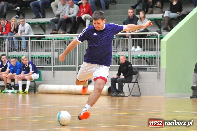 Zdjęcie w galerii na portalu naszraciborz.pl: Harpagany pokonały Mat-Bruk po zaciętym meczu wiadomości z regionu