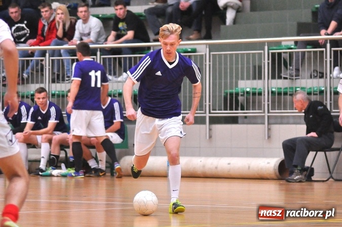 Zdjęcie w galerii na portalu naszraciborz.pl: Harpagany pokonały Mat-Bruk po zaciętym meczu wiadomości z regionu