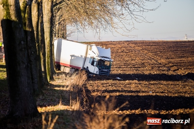 Zdjęcie w galerii na portalu naszraciborz.pl: 43-latek zginął na trasie Kietrz-Pietrowice Wielkie. Jego seicento wpadło w poślizg wiadomości z regionu