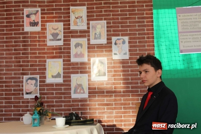 Zdjęcie w galerii na portalu naszraciborz.pl: Święto patrona w szkole na Płoni  wiadomości z regionu