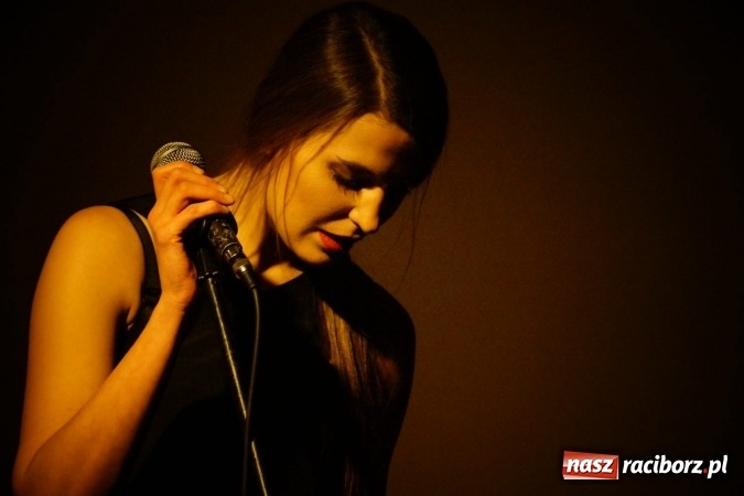 Zdjęcie w galerii na portalu naszraciborz.pl: Byłaś serca biciem w Nędzy - świetny koncert Roksany Lewak   wiadomości z regionu