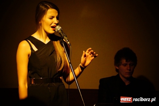 Zdjęcie w galerii na portalu naszraciborz.pl: Byłaś serca biciem w Nędzy - świetny koncert Roksany Lewak   wiadomości z regionu