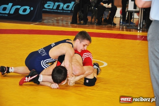 Zdjęcie w galerii na portalu naszraciborz.pl: Międzynarodowe starty zapaśników Dębu na zakończenie tegorocznego sezonu  wiadomości z regionu