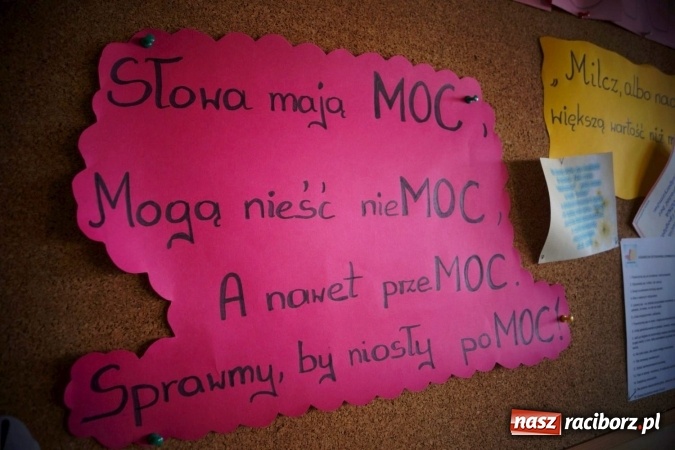 Zdjęcie w galerii na portalu naszraciborz.pl: Słowa mają moc. Szkoła w Nędzy przeciwko hejtowi  wiadomości z regionu