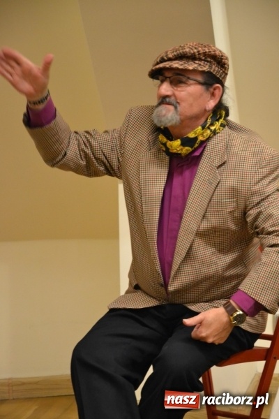 Zdjęcie w galerii na portalu naszraciborz.pl: Na fali humoru i satyry – żartobliwe widowisko na zamku  wiadomości z regionu