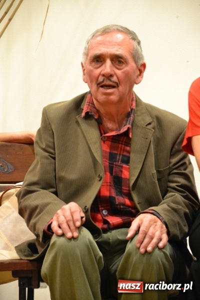 Zdjęcie w galerii na portalu naszraciborz.pl: Na fali humoru i satyry – żartobliwe widowisko na zamku  wiadomości z regionu