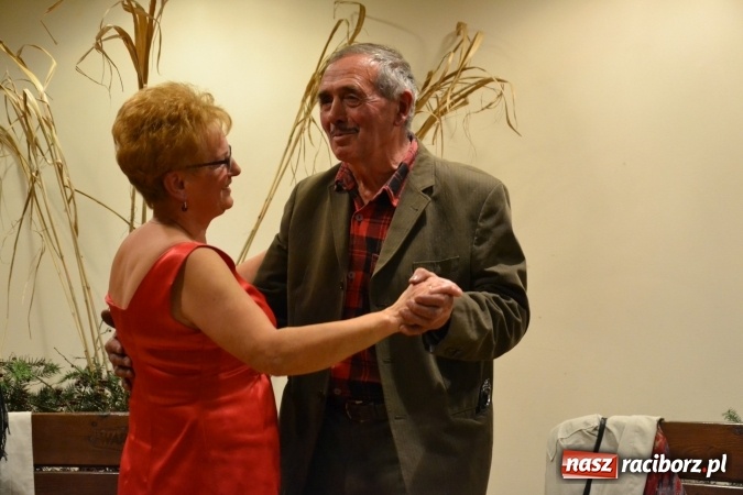 Zdjęcie w galerii na portalu naszraciborz.pl: Na fali humoru i satyry – żartobliwe widowisko na zamku  wiadomości z regionu