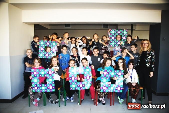 Zdjęcie w galerii na portalu naszraciborz.pl: Uczniowie Szkoły Podstawowej nr 1 nie boją się matematyki  wiadomości z regionu