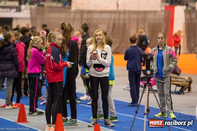 Zdjęcie w galerii na portalu naszraciborz.pl: Ponad pięciuset uczniów na raciborskich zawodach z cyklu Lekkoatletyka dla każdego wiadomości z regionu