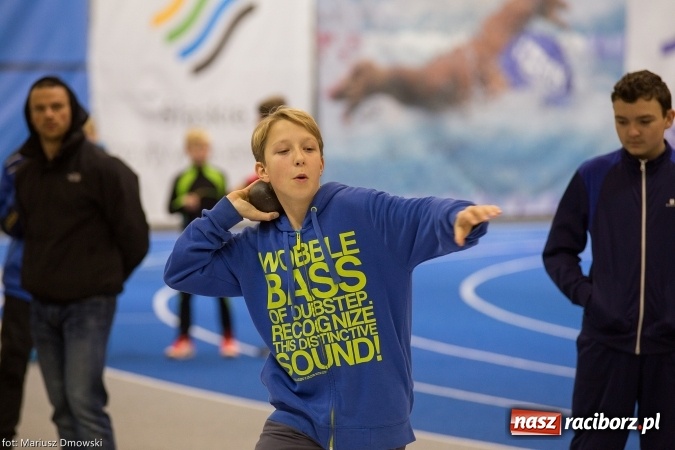 Zdjęcie w galerii na portalu naszraciborz.pl: Ponad pięciuset uczniów na raciborskich zawodach z cyklu Lekkoatletyka dla każdego wiadomości z regionu