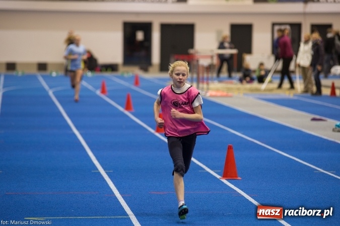 Zdjęcie w galerii na portalu naszraciborz.pl: Ponad pięciuset uczniów na raciborskich zawodach z cyklu Lekkoatletyka dla każdego wiadomości z regionu