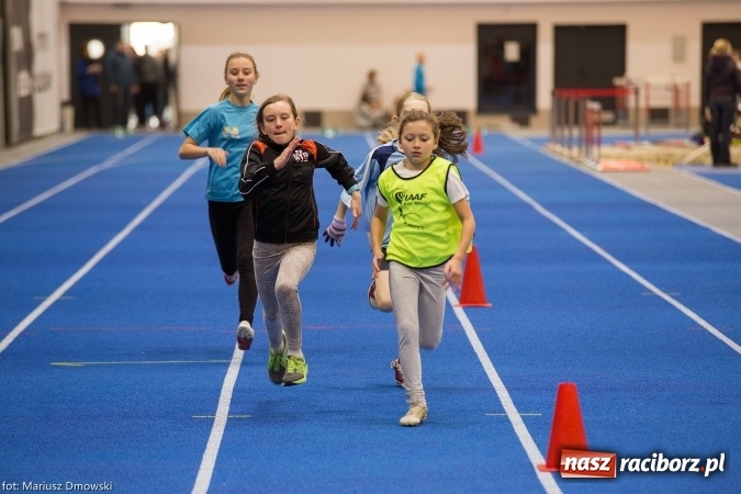 Zdjęcie w galerii na portalu naszraciborz.pl: Ponad pięciuset uczniów na raciborskich zawodach z cyklu Lekkoatletyka dla każdego wiadomości z regionu