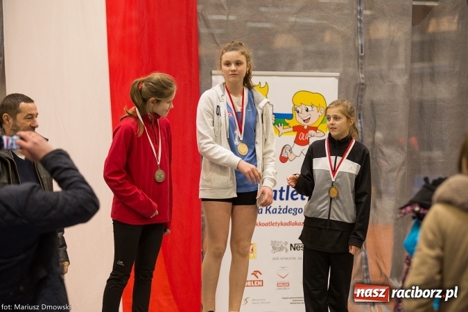 Zdjęcie w galerii na portalu naszraciborz.pl: Ponad pięciuset uczniów na raciborskich zawodach z cyklu Lekkoatletyka dla każdego wiadomości z regionu