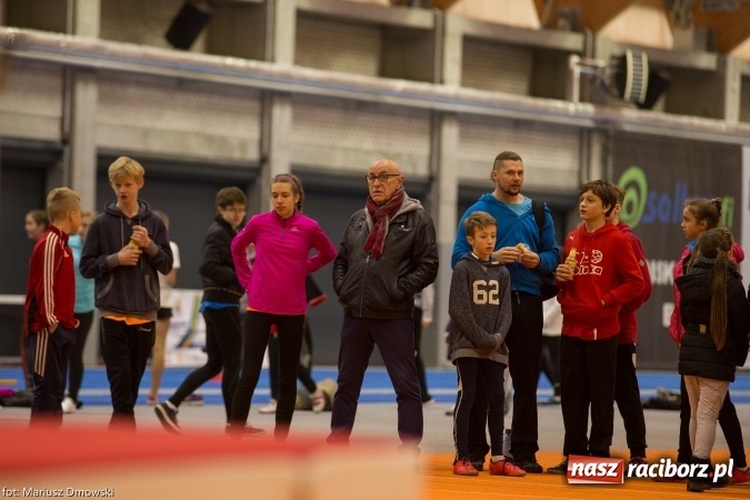 Zdjęcie w galerii na portalu naszraciborz.pl: Ponad pięciuset uczniów na raciborskich zawodach z cyklu Lekkoatletyka dla każdego wiadomości z regionu