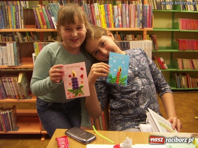 Zdjęcie w galerii na portalu naszraciborz.pl: Kartki świąteczne, słoiki i robótki ręczne, czyli listopadowe warsztaty w bibliotece wiadomości z regionu