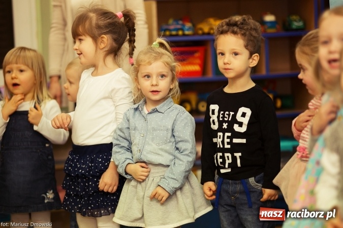 Zdjęcie w galerii na portalu naszraciborz.pl: Przedszkole nr 14 zyskało nowych przedszkolaków! wiadomości z regionu