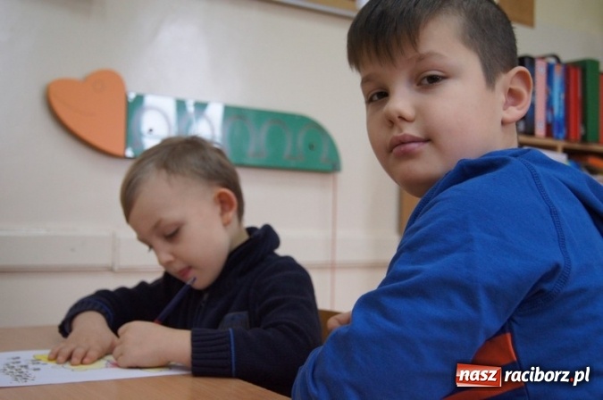 Zdjęcie w galerii na portalu naszraciborz.pl: Misiowe spotkanie przedszkolaków w Szkole Podstawowej nr 4  wiadomości z regionu
