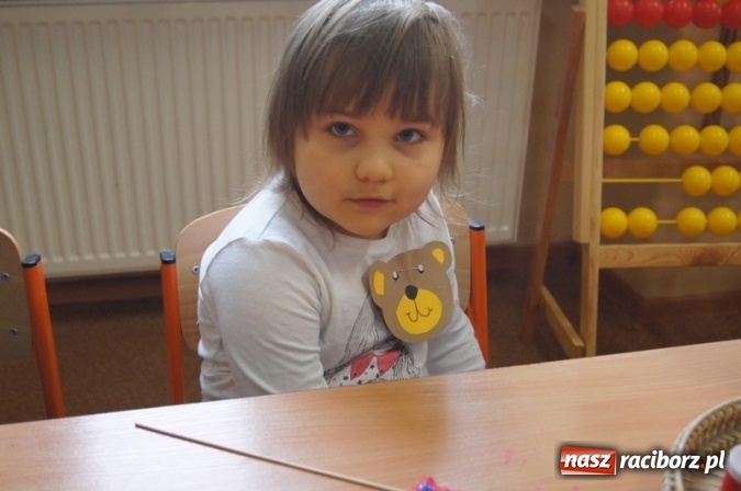Zdjęcie w galerii na portalu naszraciborz.pl: Misiowe spotkanie przedszkolaków w Szkole Podstawowej nr 4  wiadomości z regionu