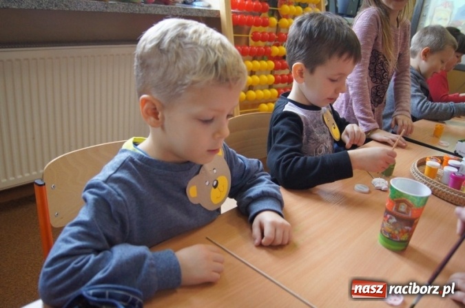 Zdjęcie w galerii na portalu naszraciborz.pl: Misiowe spotkanie przedszkolaków w Szkole Podstawowej nr 4  wiadomości z regionu