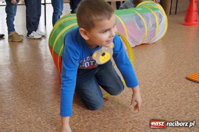 Zdjęcie w galerii na portalu naszraciborz.pl: Misiowe spotkanie przedszkolaków w Szkole Podstawowej nr 4  wiadomości z regionu