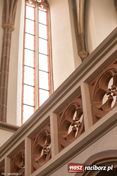 Zdjęcie w galerii na portalu naszraciborz.pl: Kaplica zajaśniała pełnym blaskiem. Do czerwca trzeba zdążyć z aranżacją wnętrza wiadomości z regionu