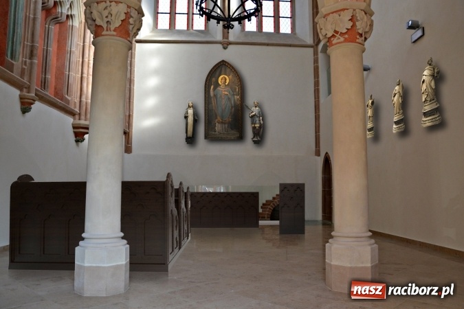 Zdjęcie w galerii na portalu naszraciborz.pl: Kaplica zajaśniała pełnym blaskiem. Do czerwca trzeba zdążyć z aranżacją wnętrza wiadomości z regionu