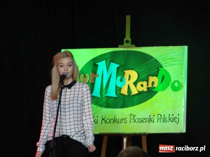 Zdjęcie w galerii na portalu naszraciborz.pl: Sukcesy wychowanków MDK na Wojewódzkim Konkursie Piosenki Polskiej MurMuRanDo wiadomości z regionu