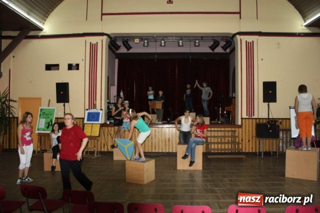 Zdjęcie w galerii na portalu naszraciborz.pl: Warsztaty teatralne wiadomości z regionu