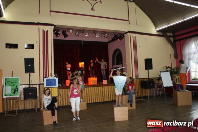 Zdjęcie w galerii na portalu naszraciborz.pl: Warsztaty teatralne wiadomości z regionu