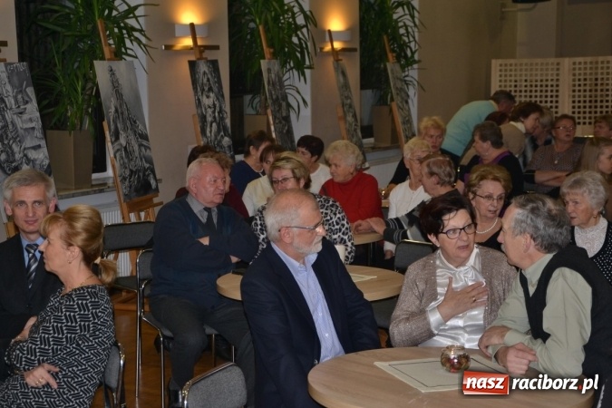 Zdjęcie w galerii na portalu naszraciborz.pl: Tworków. Muzyka jest dobra na wszystko  wiadomości z regionu