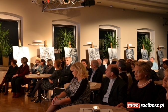 Zdjęcie w galerii na portalu naszraciborz.pl: Tworków. Muzyka jest dobra na wszystko  wiadomości z regionu