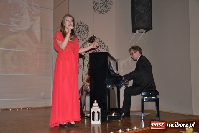 Zdjęcie w galerii na portalu naszraciborz.pl: Tworków. Muzyka jest dobra na wszystko  wiadomości z regionu